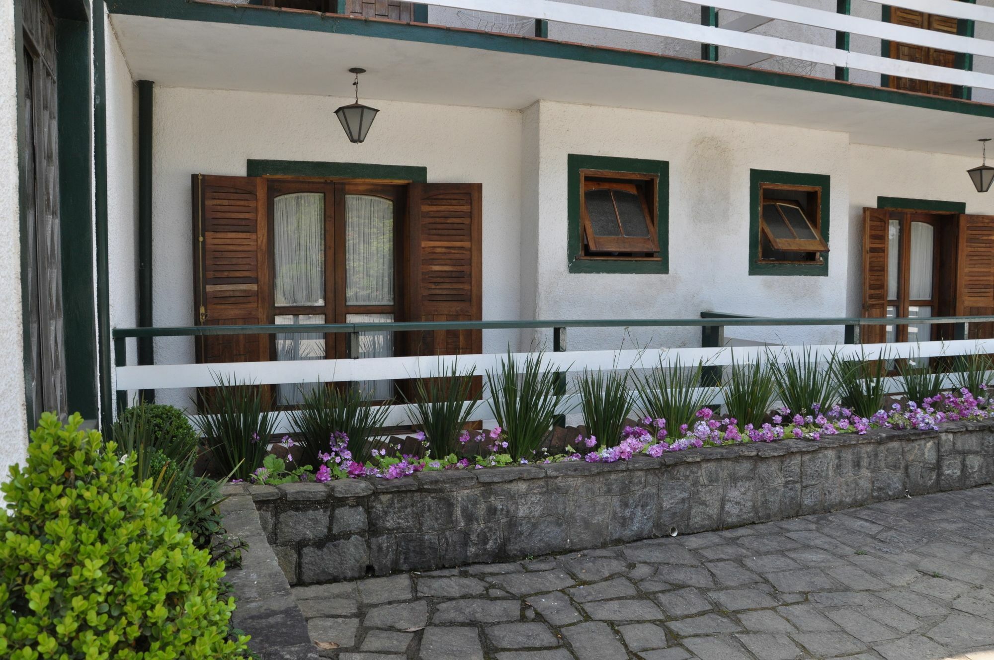 Hotel Vila Regina Кампус-ду-Жордау Экстерьер фото